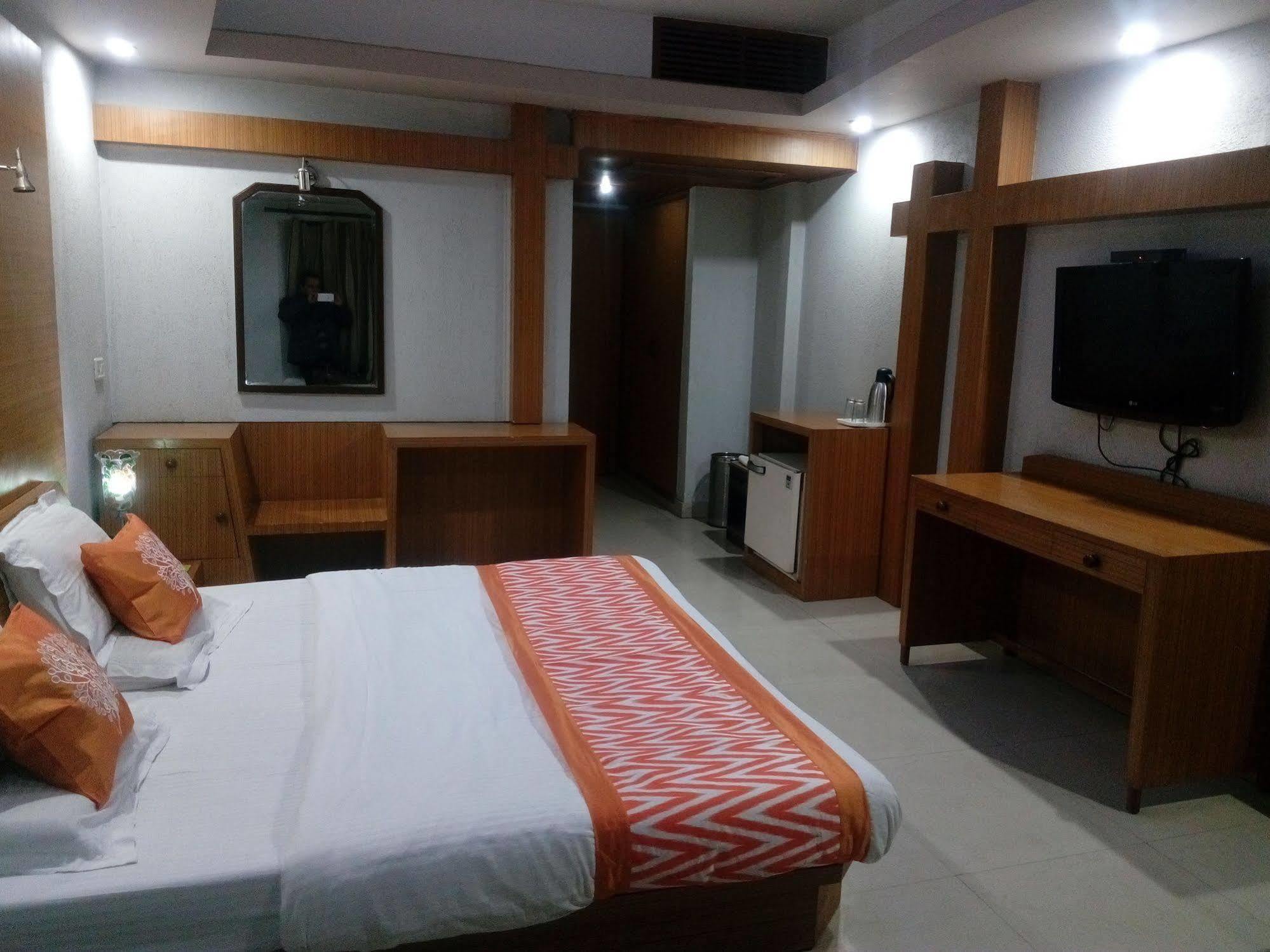 Hotel Snow Princess มะนาลี ภายนอก รูปภาพ